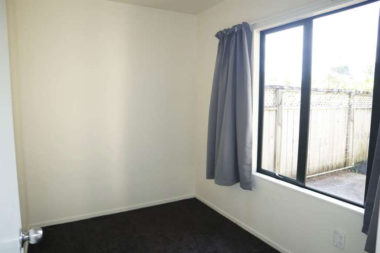 2/12 Ambrico Place New Lynn_6