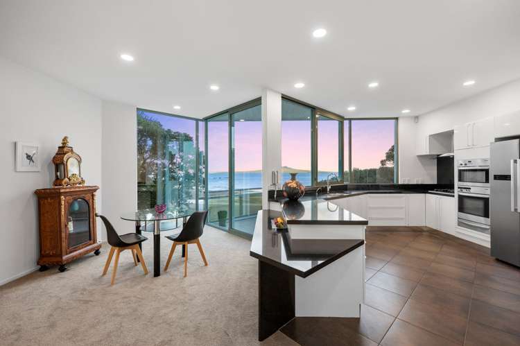 1/9 The Esplanade Castor Bay_18