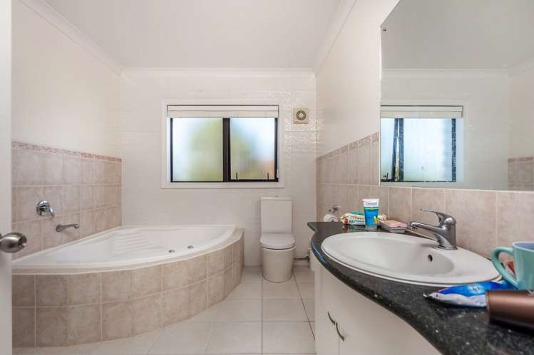 21 Tollana Road Te Atatu Peninsula_21