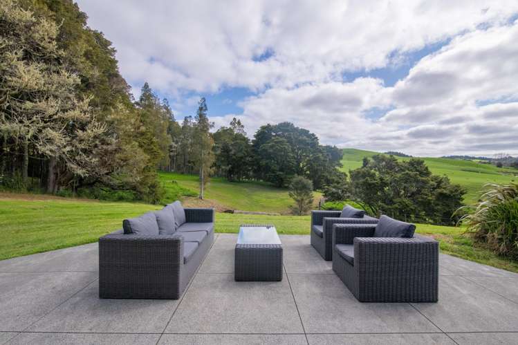 30 Lloyd Drive Wainui_13