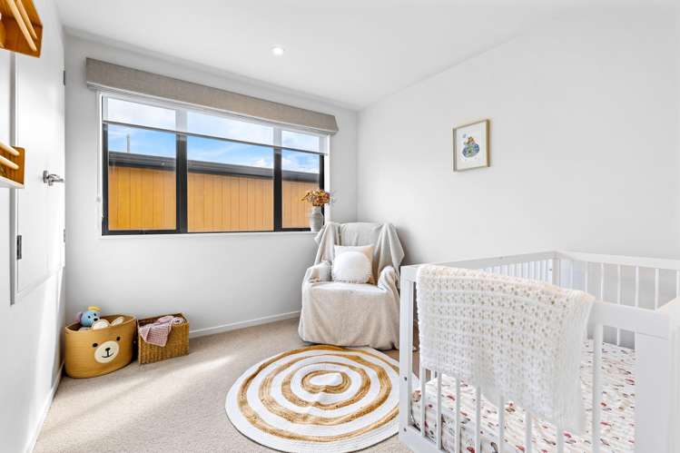 15/18 Hewlett Road Massey_12