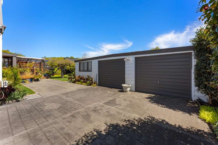 13 Knights Grove Otaki_20