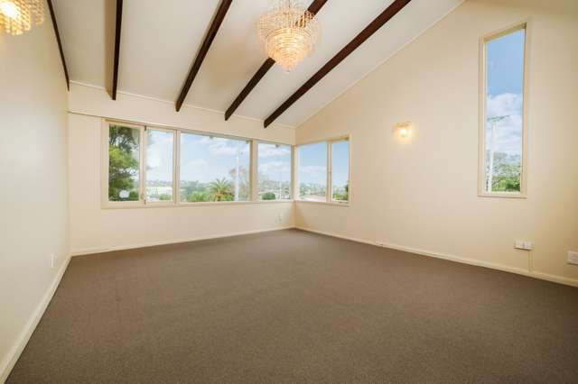 2/145 White Swan Road Mount Roskill_1