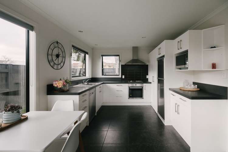 143 Grey Street Palmerston North Central_4