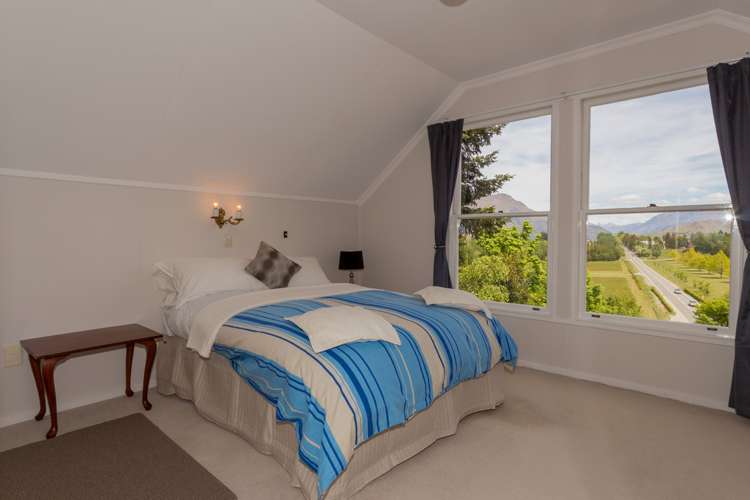 6 Derby Street Arrowtown_23