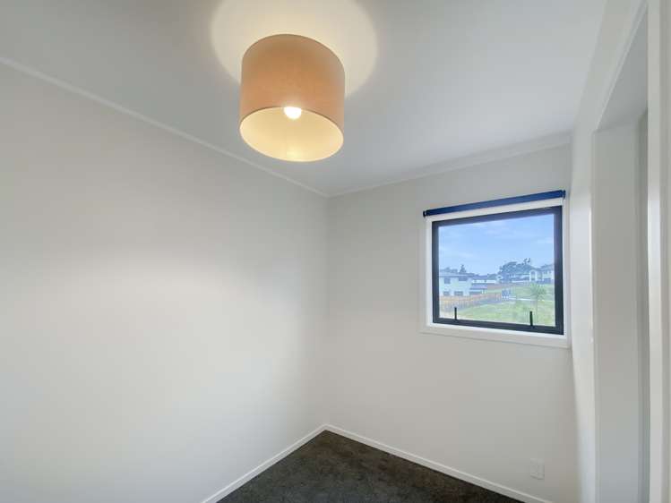 22A Simpson Road Ranui_2
