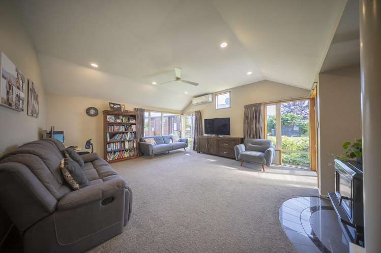 13 and 15 Melland Place Te Anau_19
