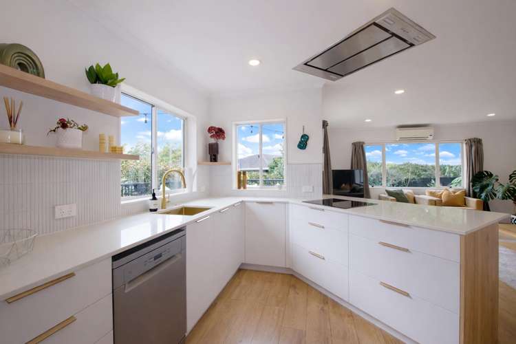 6A Fayette Place Te Atatu South_2