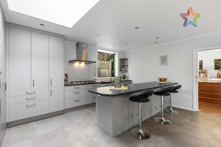 34 Jocelyn Crescent Pinehaven_1