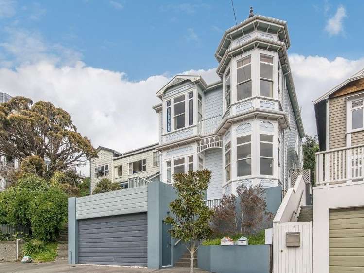 16 Manley Terrace Newtown_16