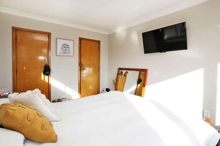 150 Edinburgh Crescent Waikiwi_6