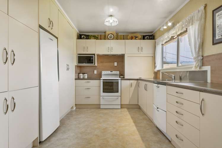 5 Moa Street Mount Maunganui_11