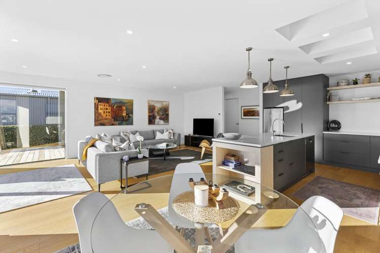 9 Landsborough Lane_3