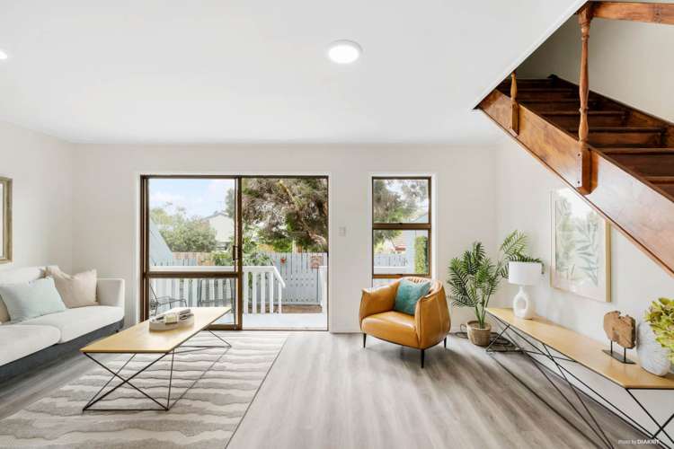 9/18 Seabrook Avenue New Lynn_5