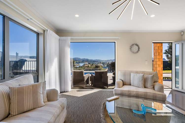 36 Panorama Parade_5