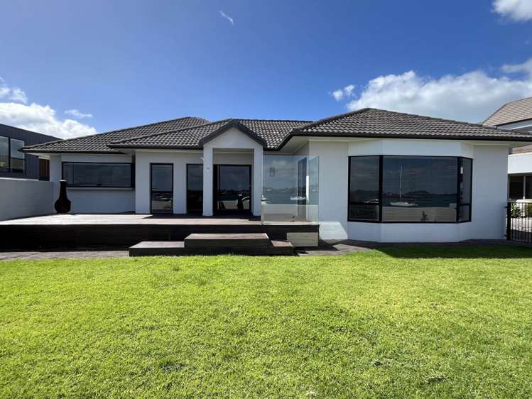 5 The Parade Bucklands Beach_31