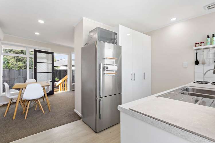 2/4 Tahatai Street Otahuhu_8