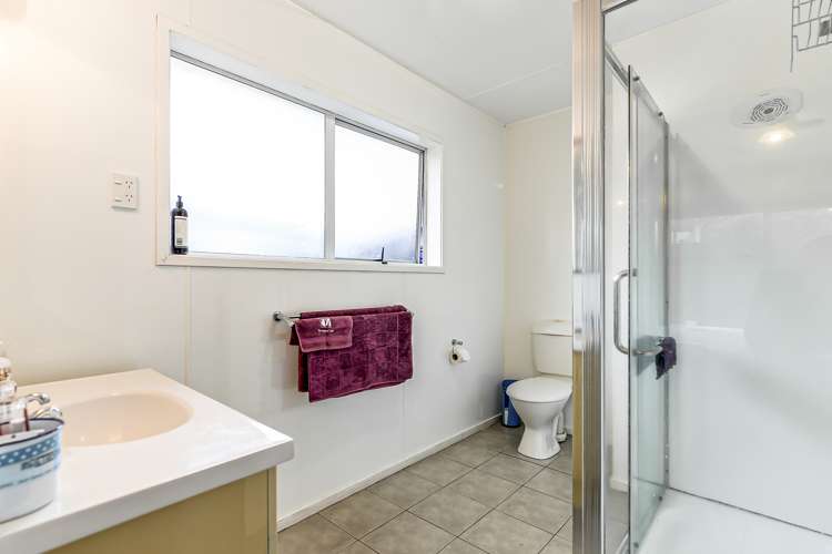 4 Lancaster Street Dinsdale_9