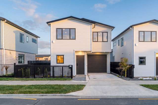 Standalone Freehold CCC Issued Space & Privacy