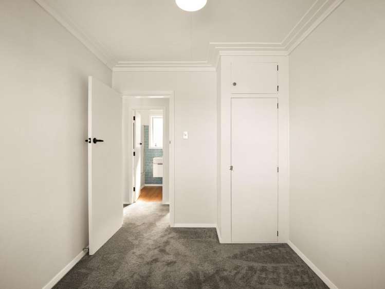 35 Stephen Street Halfway Bush_12