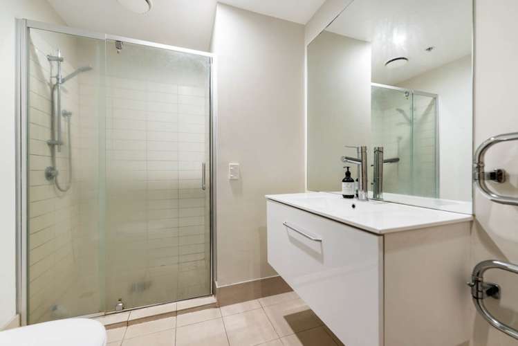 318/6 Dockside Lane Auckland Central_13