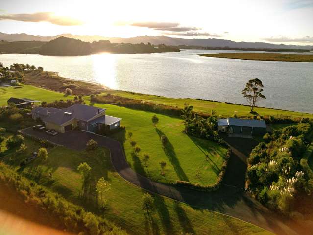 37 Pahoia Beach Road Whakamarama_2