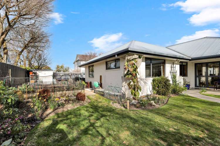 21 Mona Square Ashburton_29