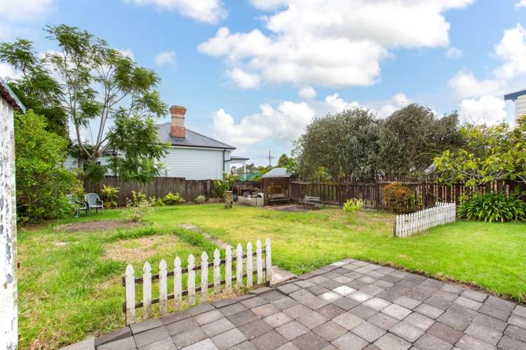 42 Calliope Road Devonport_26