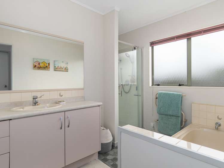 15a Sinclair Street Greerton_16