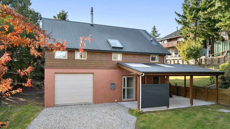 8 Drake Place Lake Hawea_24