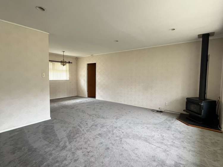 5 Maroubra Place Botany Downs_2