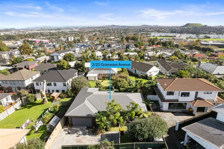 2/25 Grassways Avenue Pakuranga_11