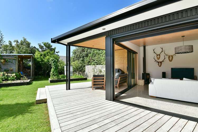 59 The Circle Manly_1