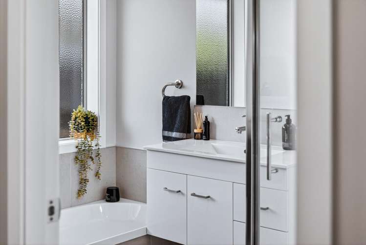 22 Huka Heights Drive Rangatira Park_30