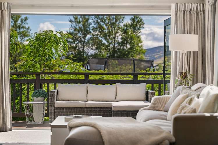 71 Stratford Drive Mount Pisa_24