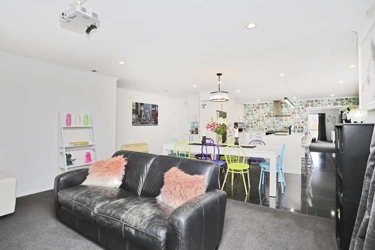 16 Hoffman Court Waikiwi_8