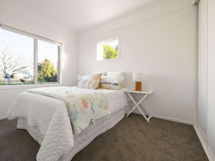 73 Cook Street Hamilton East_11