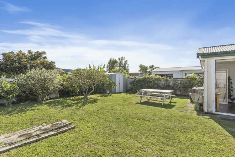 215 Ocean Road Whangamata_13