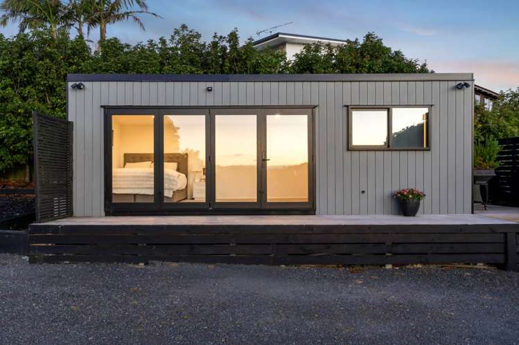 1A Cliff Road Torbay_12