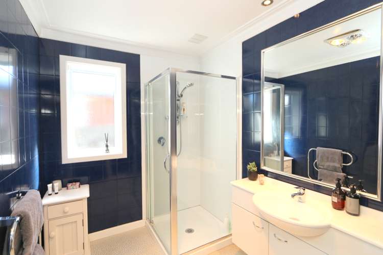 82 Lowe Street Avenal_25