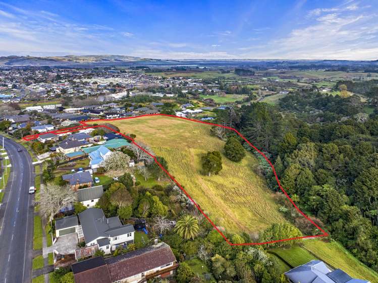 23 and 23A Harrisville Road Tuakau_10