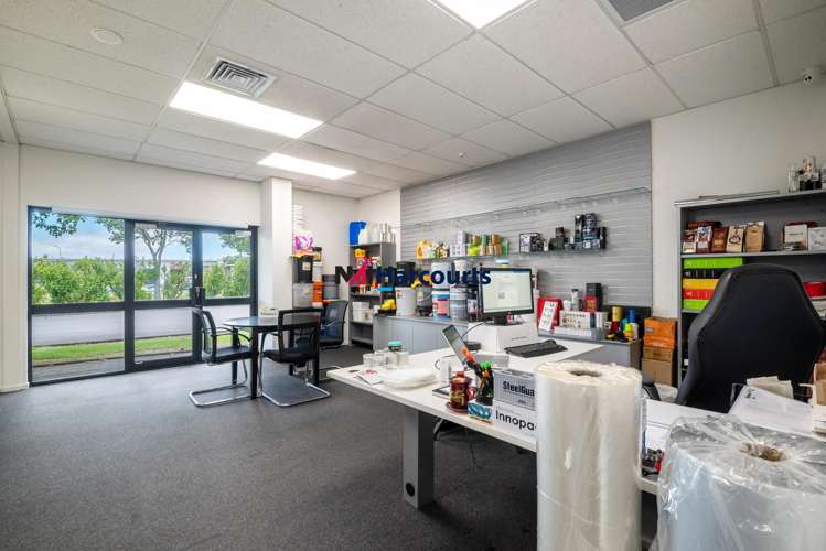 A/41 William Pickering Drive Rosedale_14