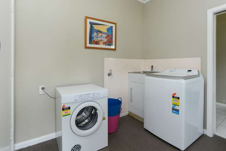 815 Kennedy Road Raureka_17