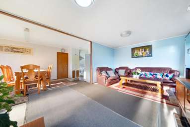 1 Heathberry Close_4