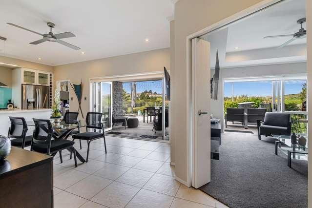 Elegant, Single-level Living & Stunning Outlook