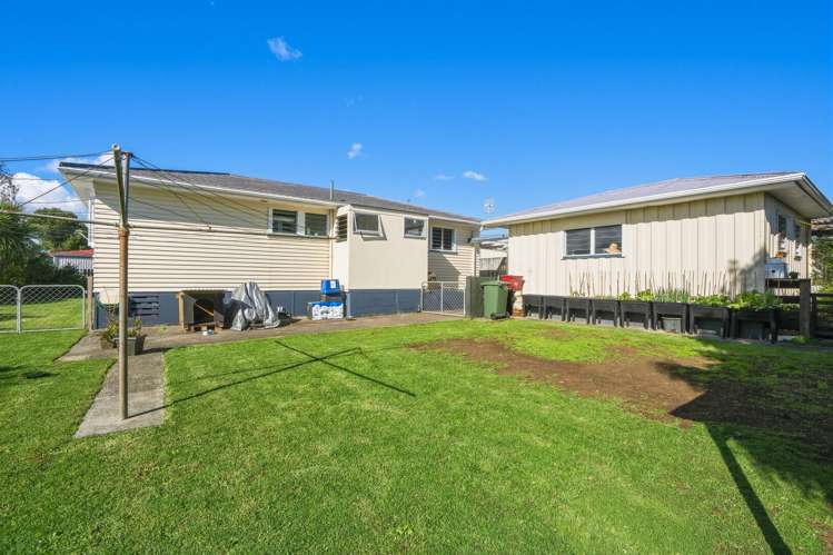 49 Taraire Crescent_2