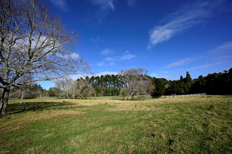 69 & 69a Croft Lane Coatesville_7