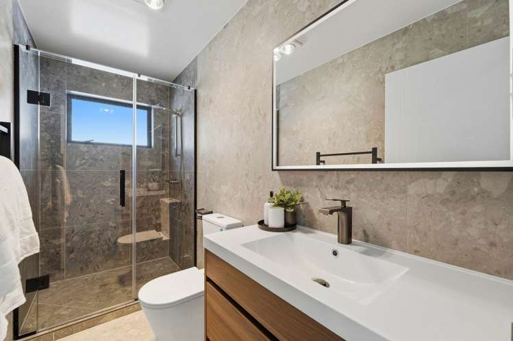 31 Ascent Street Flat Bush_18