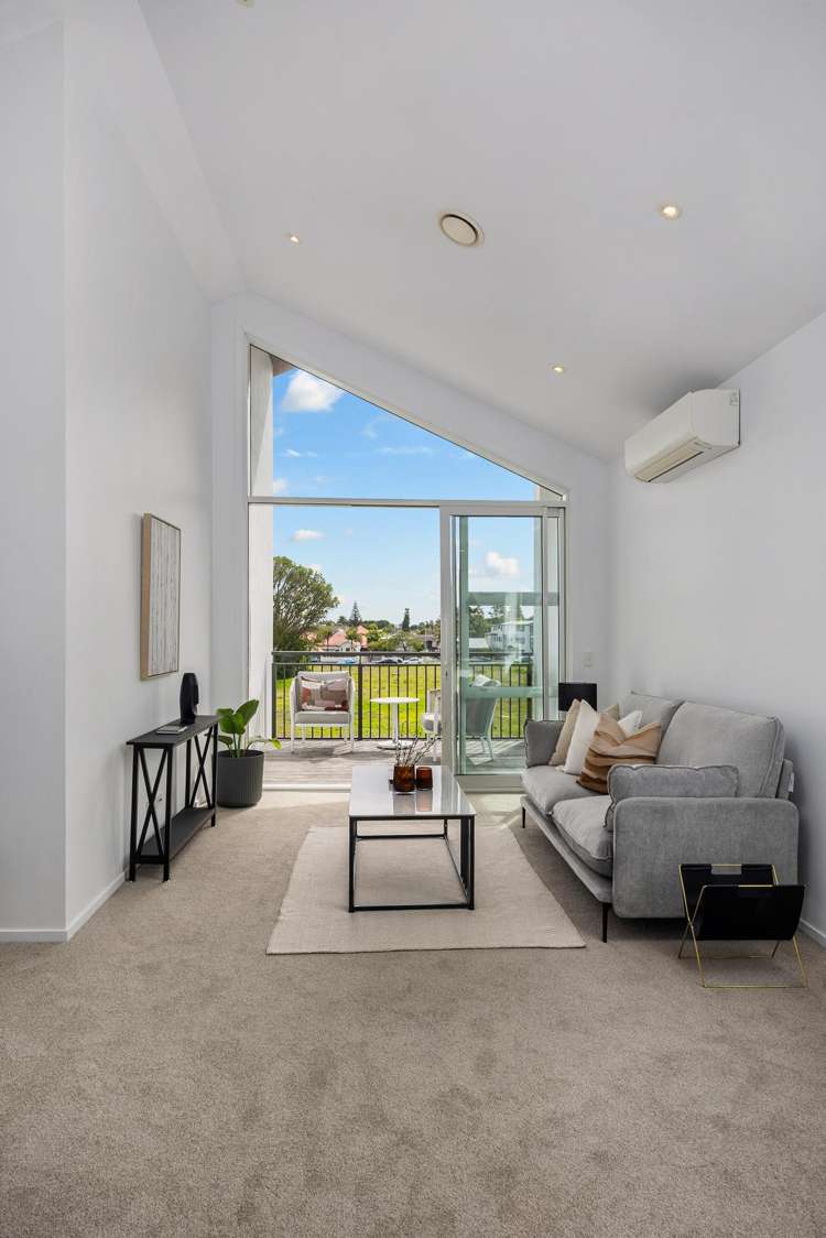 201/26A Racecourse Parade Avondale_16