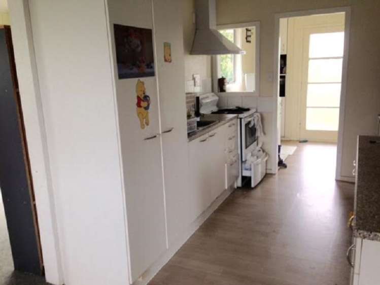 6 Astral Place Clover Park_4